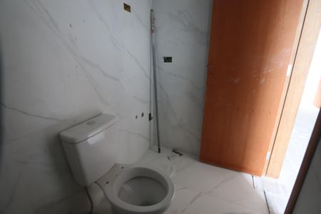 Banheiro da suíte de casa à venda com 3 quartos, 110m² em Vila Alpina, São Paulo