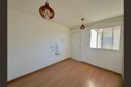 Sala de apartamento para alugar com 2 quartos, 40m² em Jardim Albertina, Guarulhos