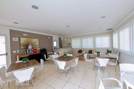 Apartamento para alugar com 40m², 2 quartos e 1 vaga Apartamento para alugar com 40m², 2 quartos e 1 vagaSalão de Festas