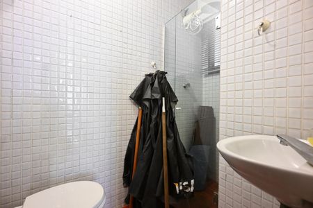 Apartamento à venda com 692m², 4 quartos e 4 vagasBanheiro da Cobertura