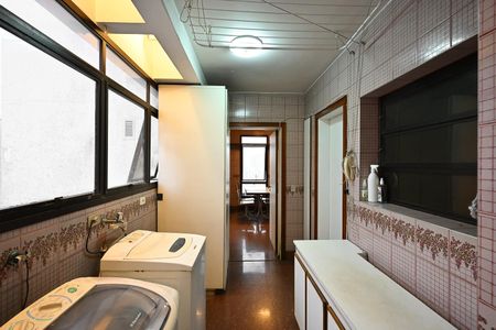 Área de Serviço  de apartamento à venda com 4 quartos, 692m² em Morumbi, São Paulo