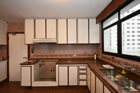 Apartamento à venda com 692m², 4 quartos e 4 vagasCozinha