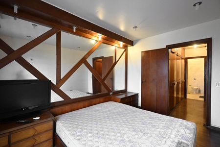 Apartamento à venda com 692m², 4 quartos e 4 vagasSuíte 2