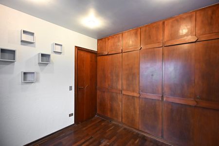 Apartamento à venda com 692m², 4 quartos e 4 vagasQuarto 1