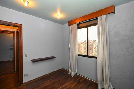 Apartamento à venda com 692m², 4 quartos e 4 vagasQuarto 2