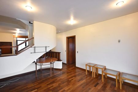 Apartamento à venda com 692m², 4 quartos e 4 vagasCorredor