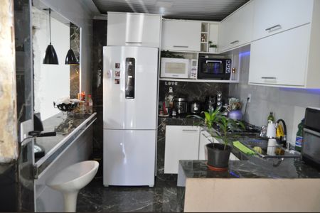 Casa à venda com 1 quarto, 2147483647m² em Del Castilho, Rio de Janeiro
