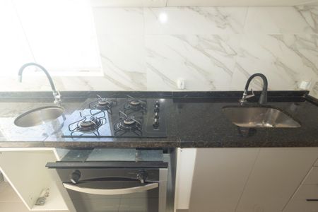 Cozinha e Área de Serviço de apartamento para alugar com 2 quartos, 44m² em Santa Cruz, Rio de Janeiro
