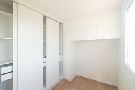 Quarto 2 de apartamento para alugar com 2 quartos, 44m² em Santa Cruz, Rio de Janeiro
