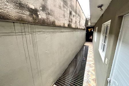 Casa para alugar com 70m², 2 quartos e sem vagaCorredor 