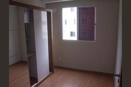 Apartamento para alugar com 2 quartos, 48m² em Guaratiba, Rio de Janeiro