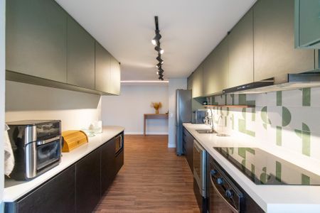 Apartamento para alugar com 107m², 3 quartos e 2 vagasCozinha