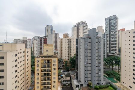 Apartamento para alugar com 107m², 3 quartos e 2 vagasVista da Suíte 1