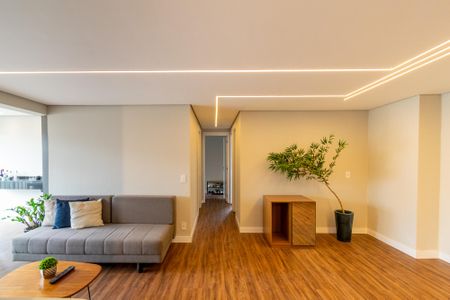 Apartamento para alugar com 107m², 3 quartos e 2 vagasSala