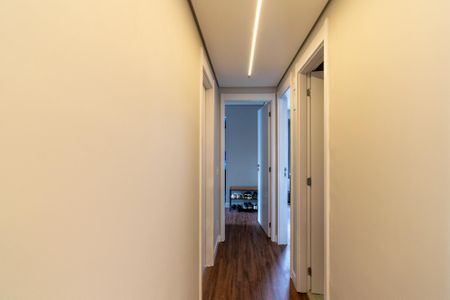 Apartamento para alugar com 107m², 3 quartos e 2 vagasCorredor 