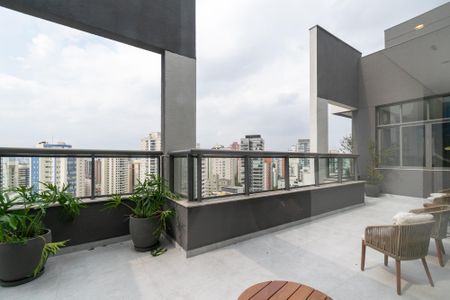 Apartamento para alugar com 107m², 3 quartos e 2 vagasÁrea comum