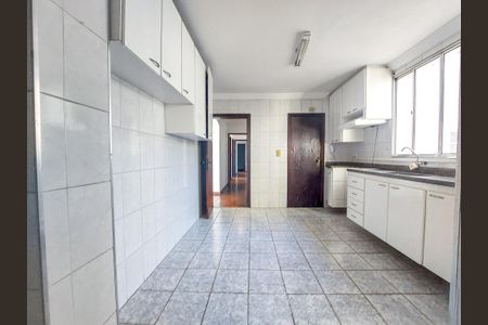 Apartamento para alugar com 164m², 3 quartos e 2 vagasCozinha