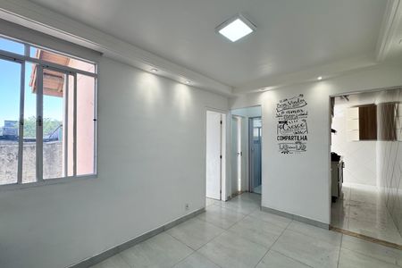 Apartamento para alugar com 46m², 2 quartos e sem vaga Apartamento para alugar com 46m², 2 quartos e sem vagaSala