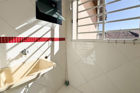 Apartamento para alugar com 46m², 2 quartos e sem vaga Apartamento para alugar com 46m², 2 quartos e sem vagaÁrea de Serviço