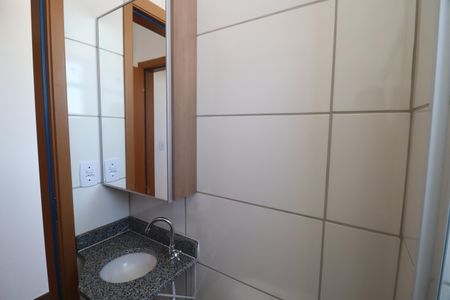 Apartamento para alugar com 45m², 2 quartos e 1 vagaBanheiro do Quarto 2