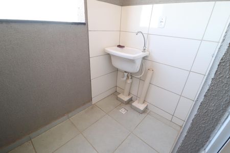 Apartamento para alugar com 45m², 2 quartos e 1 vagaÁrea de Serviço