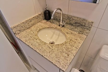 Apartamento para alugar com 52m², 2 quartos e 1 vagaBanheiro da Suíte