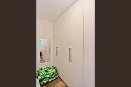Apartamento para alugar com 52m², 2 quartos e 1 vagaQuarto