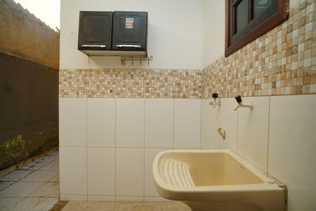 Casa para alugar com 90m², 2 quartos e 1 vaga Casa para alugar com 90m², 2 quartos e 1 vagaÁrea de Serviço