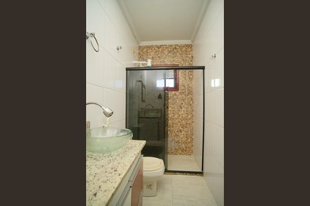 Casa para alugar com 90m², 2 quartos e 1 vaga Casa para alugar com 90m², 2 quartos e 1 vagaBanheiro do Quarto 2