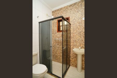 Casa para alugar com 90m², 2 quartos e 1 vaga Casa para alugar com 90m², 2 quartos e 1 vagaBanheiro Social