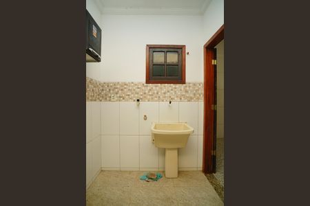Casa para alugar com 90m², 2 quartos e 1 vaga Casa para alugar com 90m², 2 quartos e 1 vagaÁrea de Serviço