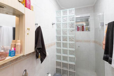 Apartamento à venda com 79m², 2 quartos e 1 vagaBanheiro 