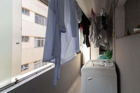 Apartamento à venda com 79m², 2 quartos e 1 vagaÁrea de Serviço