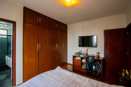 Apartamento à venda com 156m², 4 quartos e 3 vagasQuarto 1 - Suíte