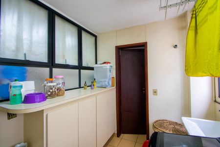 Apartamento à venda com 156m², 4 quartos e 3 vagasÁrea de serviço