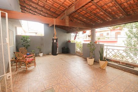 Casa para alugar com 195m², 3 quartos e 3 vagasVaranda