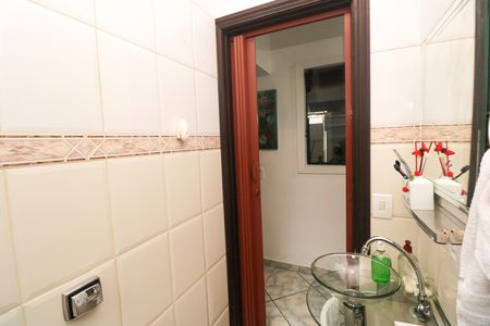 Casa para alugar com 195m², 3 quartos e 3 vagasLavabo