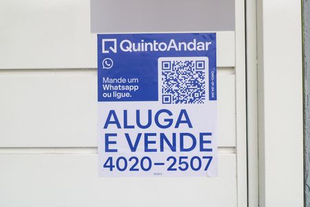 Casa para alugar com 195m², 3 quartos e 3 vagasPlaca Instalada 23/06/2026 Codigo ECZZ-2