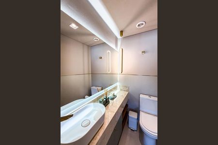 Apartamento à venda com 105m², 2 quartos e 2 vagas Apartamento à venda com 105m², 2 quartos e 2 vagasLavabo