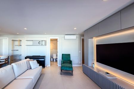 Apartamento à venda com 105m², 2 quartos e 2 vagas Apartamento à venda com 105m², 2 quartos e 2 vagasSala