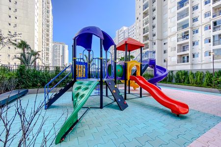Apartamento à venda com 105m², 2 quartos e 2 vagas Apartamento à venda com 105m², 2 quartos e 2 vagasPlayground