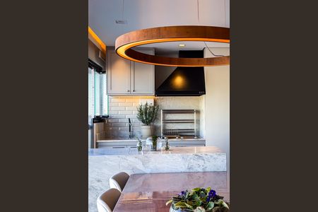 Apartamento à venda com 105m², 2 quartos e 2 vagas Apartamento à venda com 105m², 2 quartos e 2 vagasVaranda gourmet