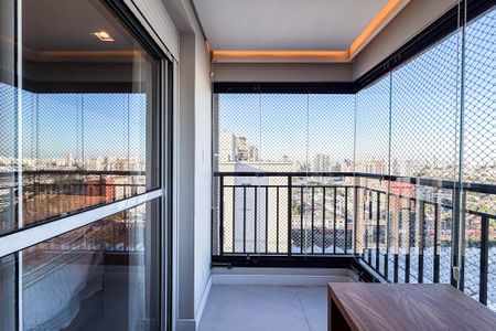 Apartamento à venda com 105m², 2 quartos e 2 vagas Apartamento à venda com 105m², 2 quartos e 2 vagasVaranda da Suíte 1