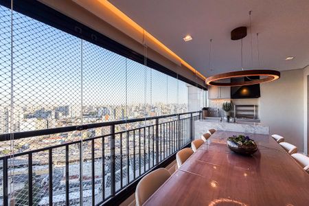 Apartamento à venda com 105m², 2 quartos e 2 vagas Apartamento à venda com 105m², 2 quartos e 2 vagasVaranda gourmet