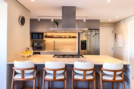 Apartamento à venda com 105m², 2 quartos e 2 vagas Apartamento à venda com 105m², 2 quartos e 2 vagasCozinha