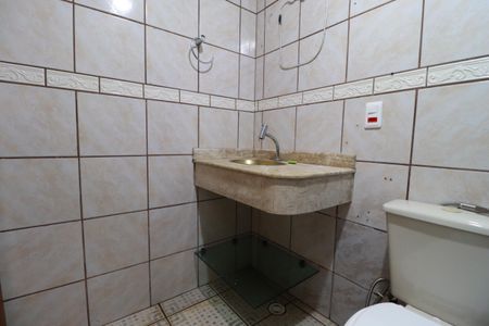 Banheiro  de apartamento para alugar com 3 quartos, 63m² em Jardim Interlagos, Ribeirão Preto