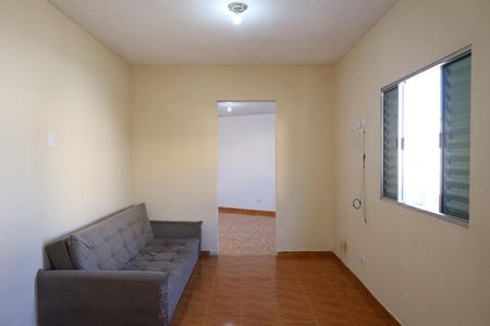 Casa para alugar com 1 quarto, 70m² em Jardim Guarapiranga, São Paulo