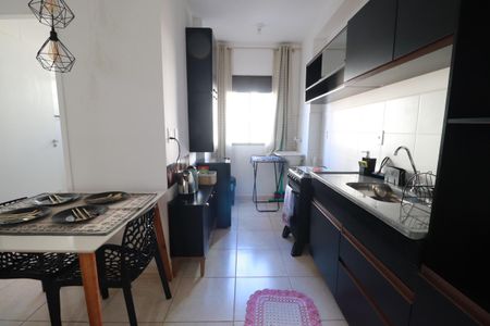 Cozinha  de apartamento para alugar com 2 quartos, 42m² em Planalto Verde, Ribeirão Preto