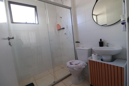Apartamento para alugar com 42m², 2 quartos e sem vagaBanheiro 