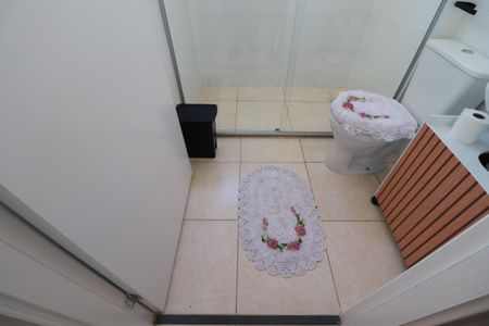Banheiro  de apartamento para alugar com 2 quartos, 42m² em Planalto Verde, Ribeirão Preto